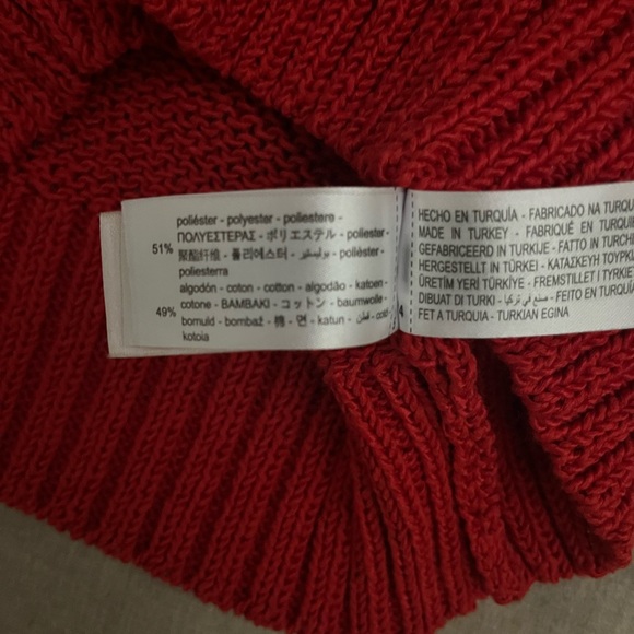 Zara Women's V-Neck Red Sweater Vest - Picture 4 of 4